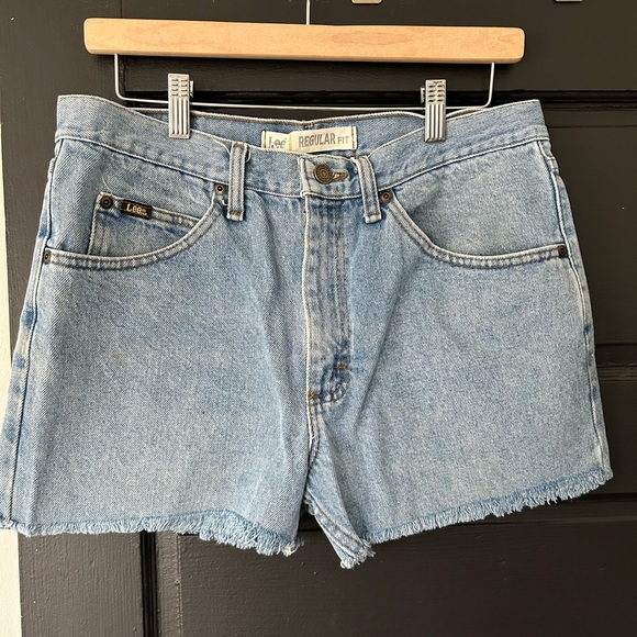 Lee Denim Shorts - Picture 1 of 3